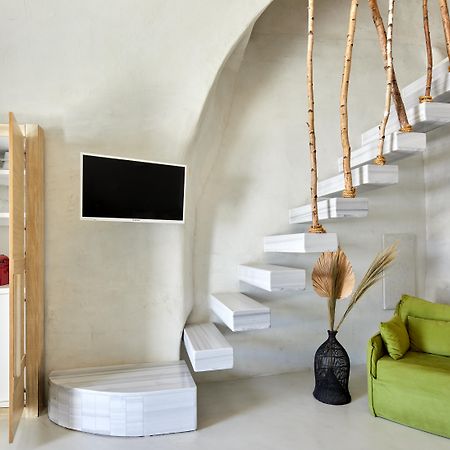 Rhenia'S Suites أويا المظهر الخارجي الصورة