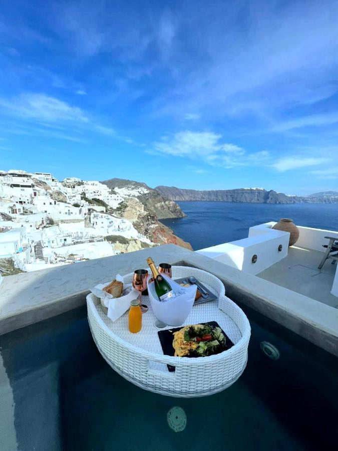 Rhenia'S Suites أويا المظهر الخارجي الصورة